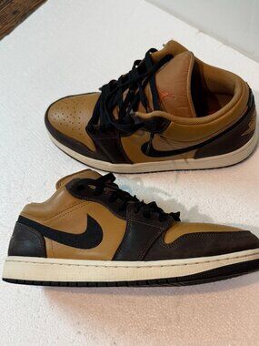 Nike Air Jordan 1 Low SE Men's Size 11 Flax Black Baroque Brown (HQ3603-201) EUC
